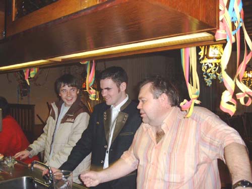 w99